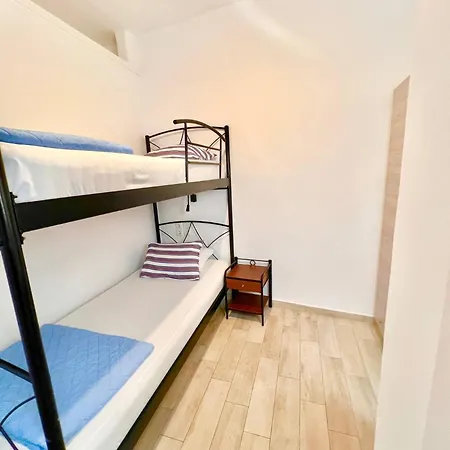 Apartamento Fabrika's House *